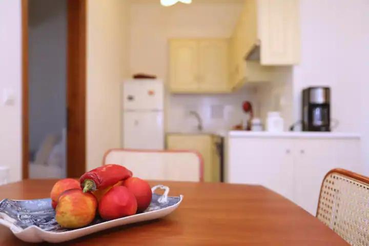 Skopelos Chara'S Lux Apartment Esterno foto