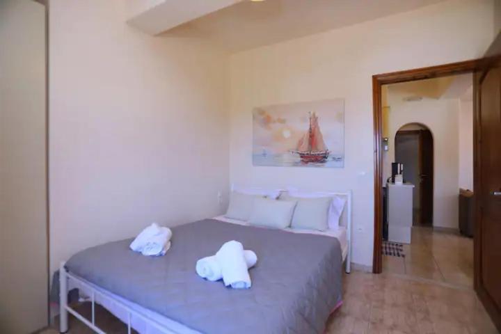Skopelos Chara'S Lux Apartment Esterno foto