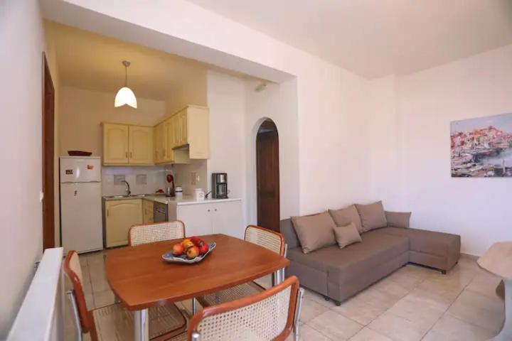 Skopelos Chara'S Lux Apartment Esterno foto